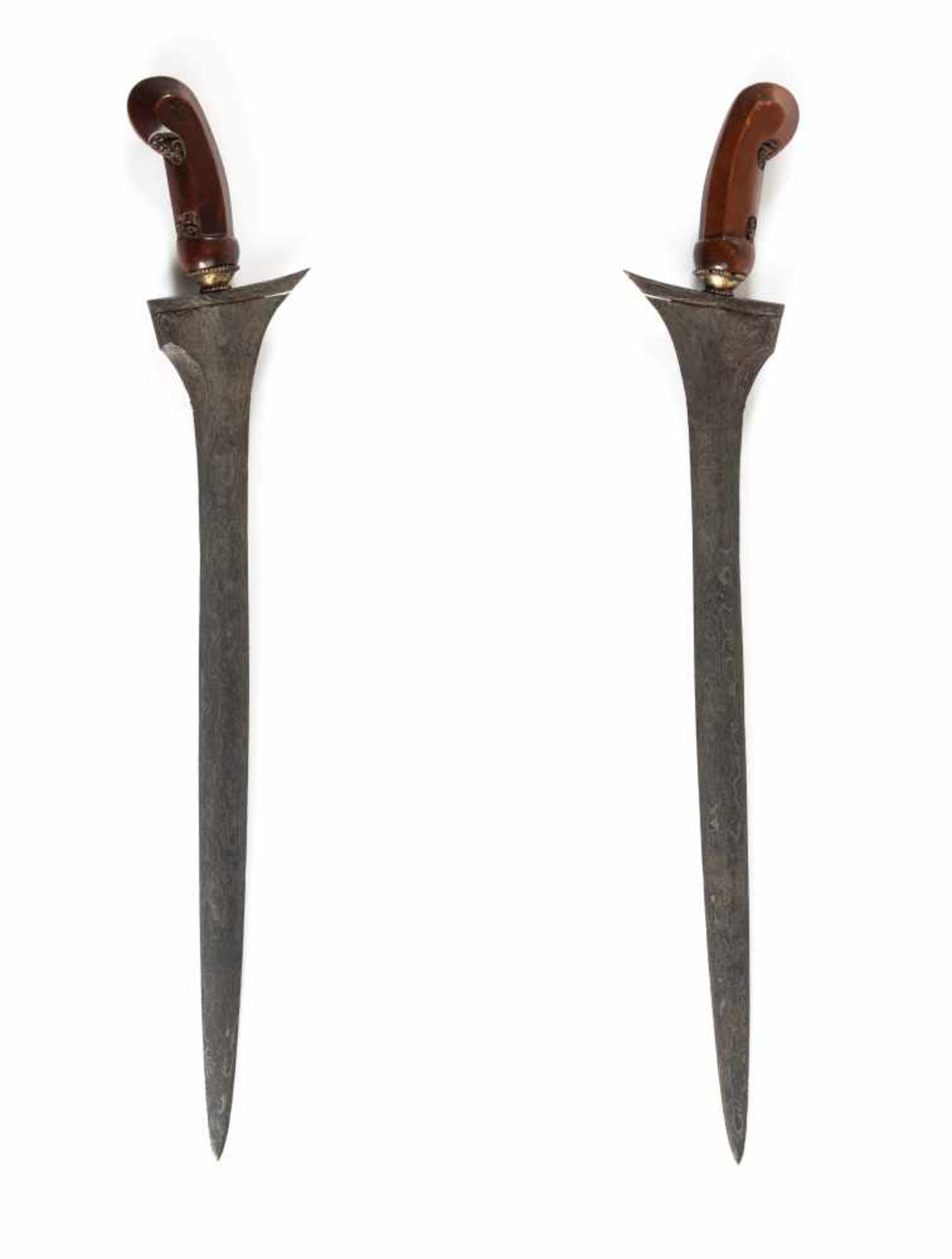 A Javanese Keris Solo, with 17th century blade.A Javanese Keris Solo, with 17th century blade. - Bild 3 aus 7