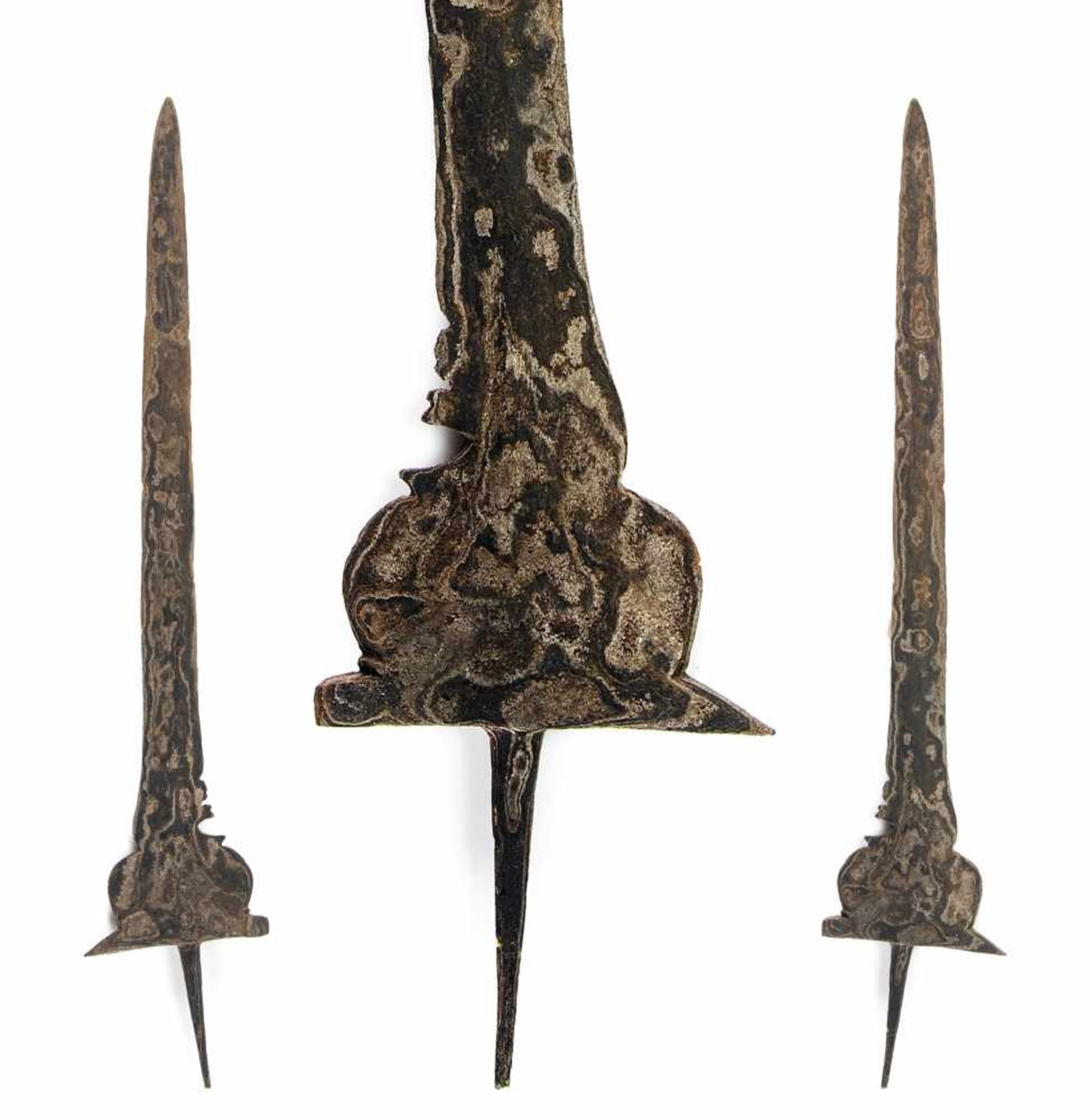 An East Javanese Keris, with 19th century blade.An East Javanese Keris, with 19th century blade. - Bild 6 aus 7