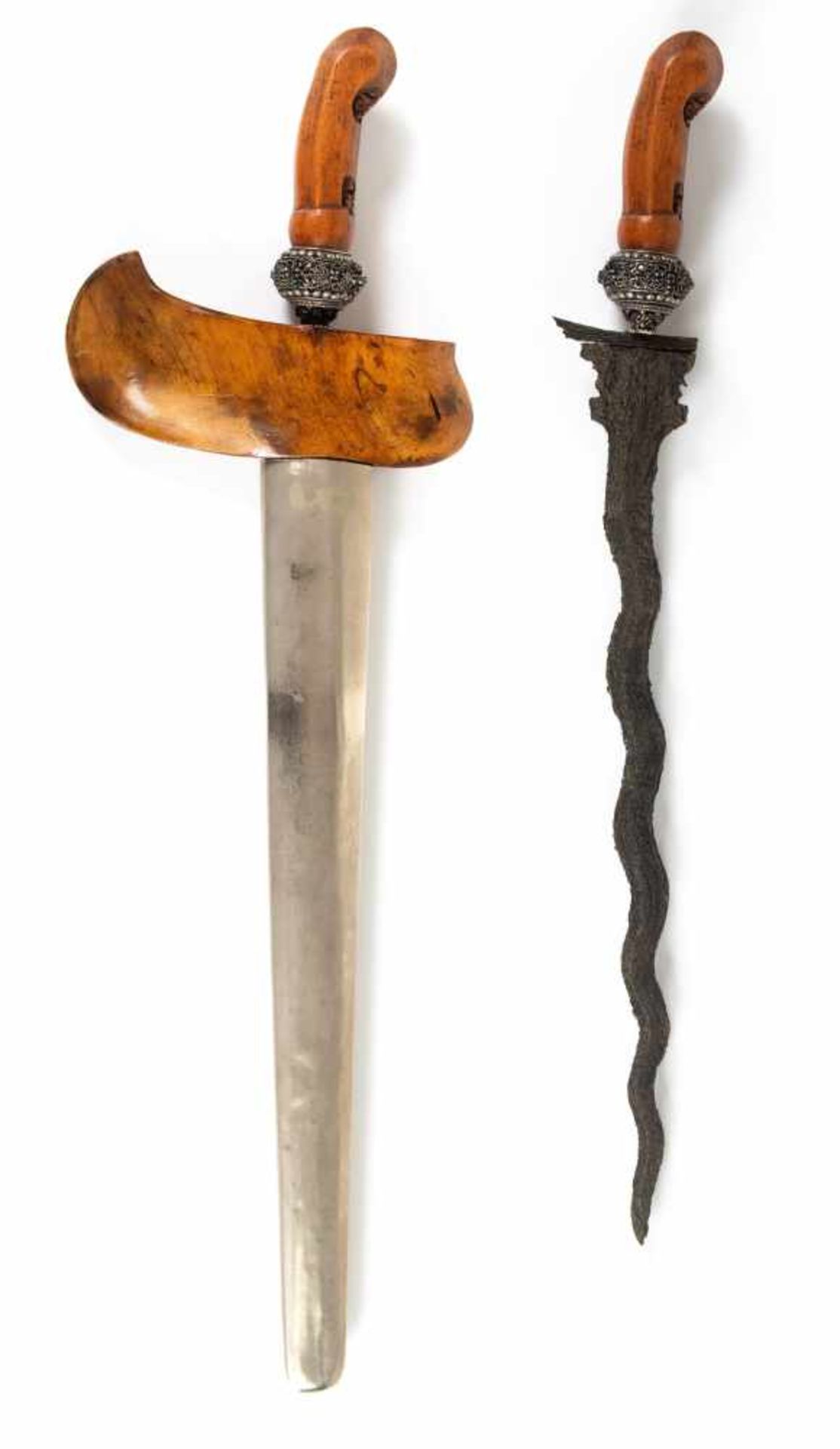 An East Javanese Keris Solo, with possibly 13th century blade.An East Javanese Keris, with - Bild 7 aus 7