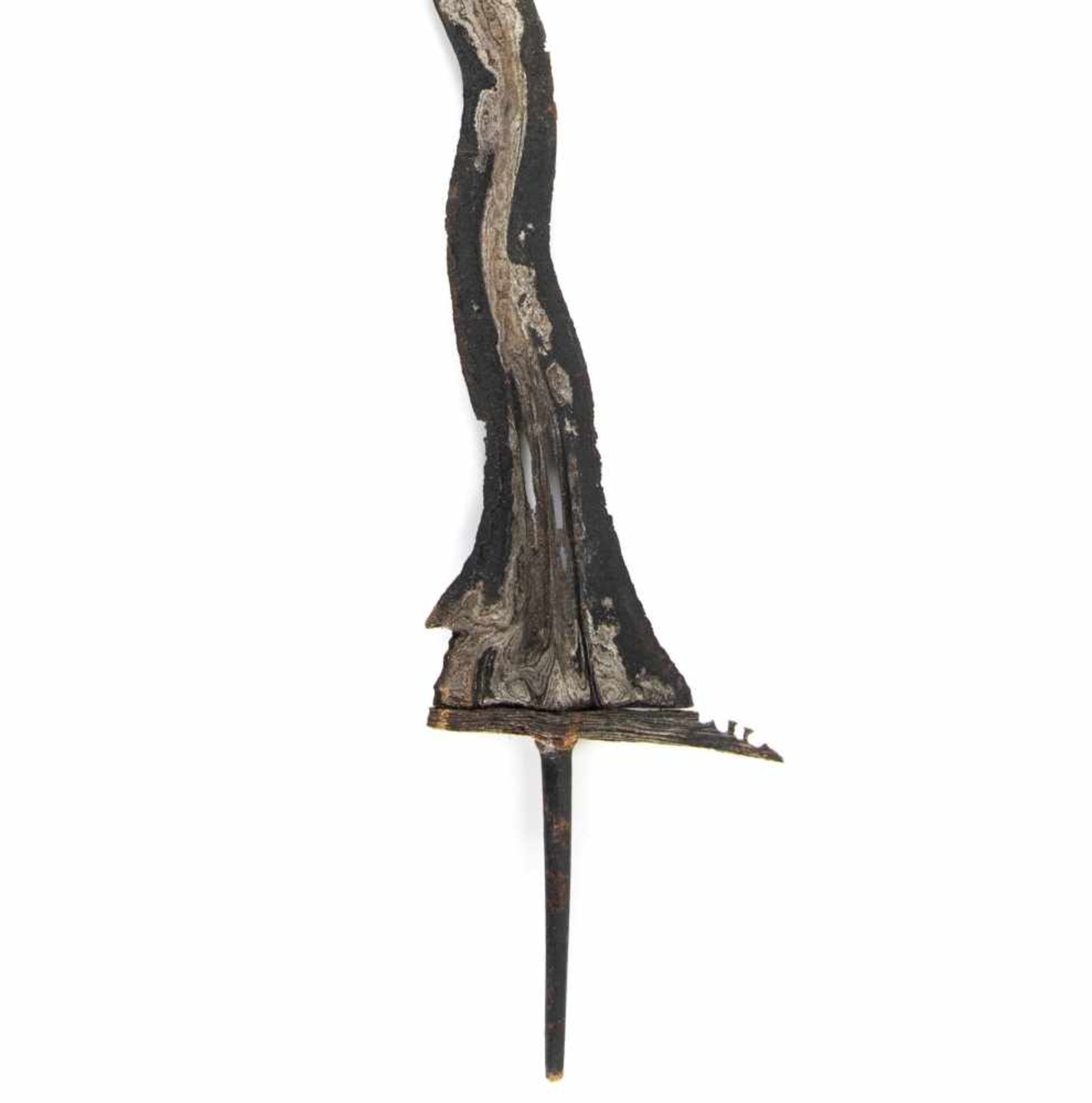 A Javanese Keris Solo, with early 17th century blade .A Javanese Keris Solo, with early 17th century - Bild 5 aus 7