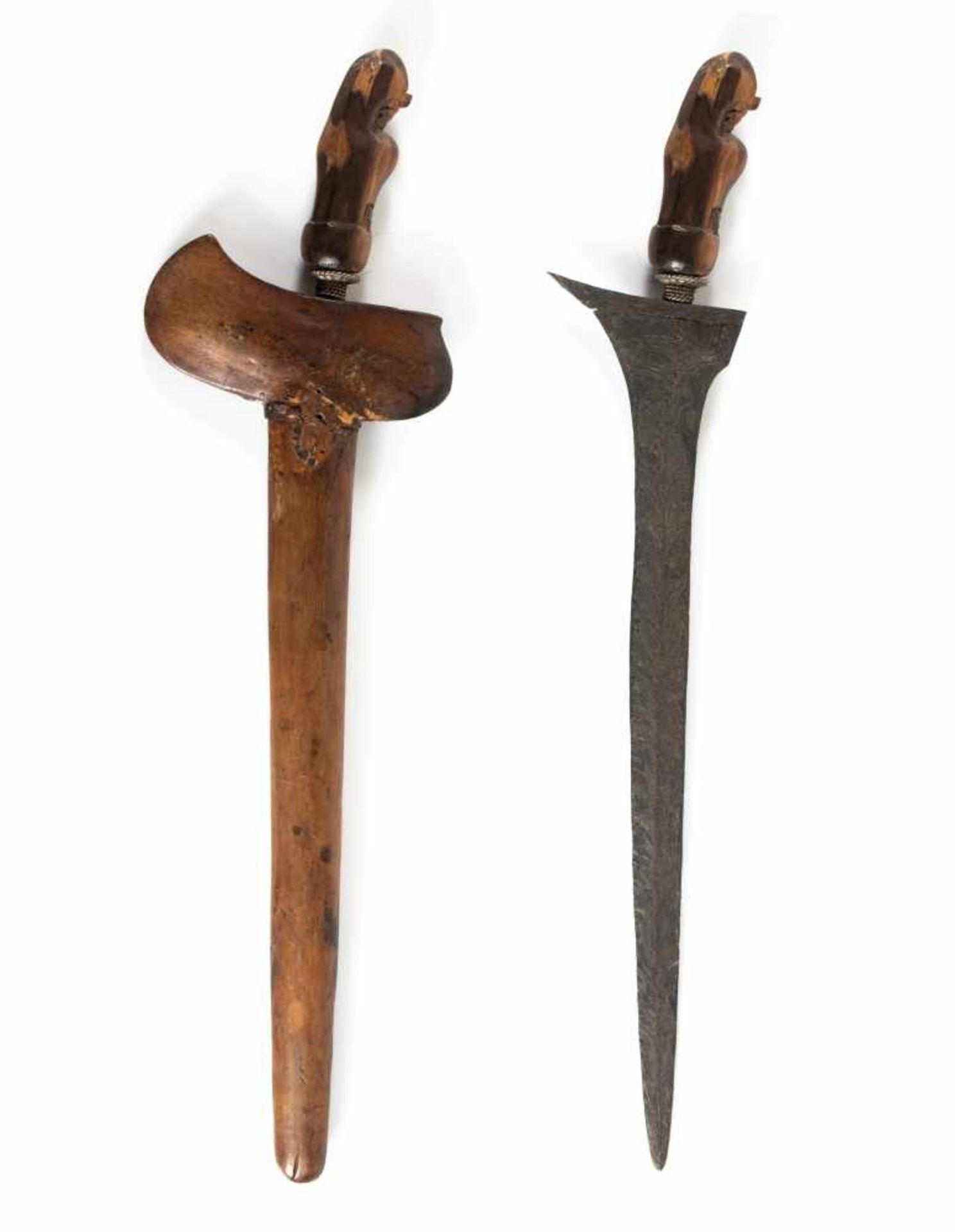 An East Javanese Keris, with 19th century blade.Asal (origin): MaduraThe Keris with a straight - Bild 7 aus 7