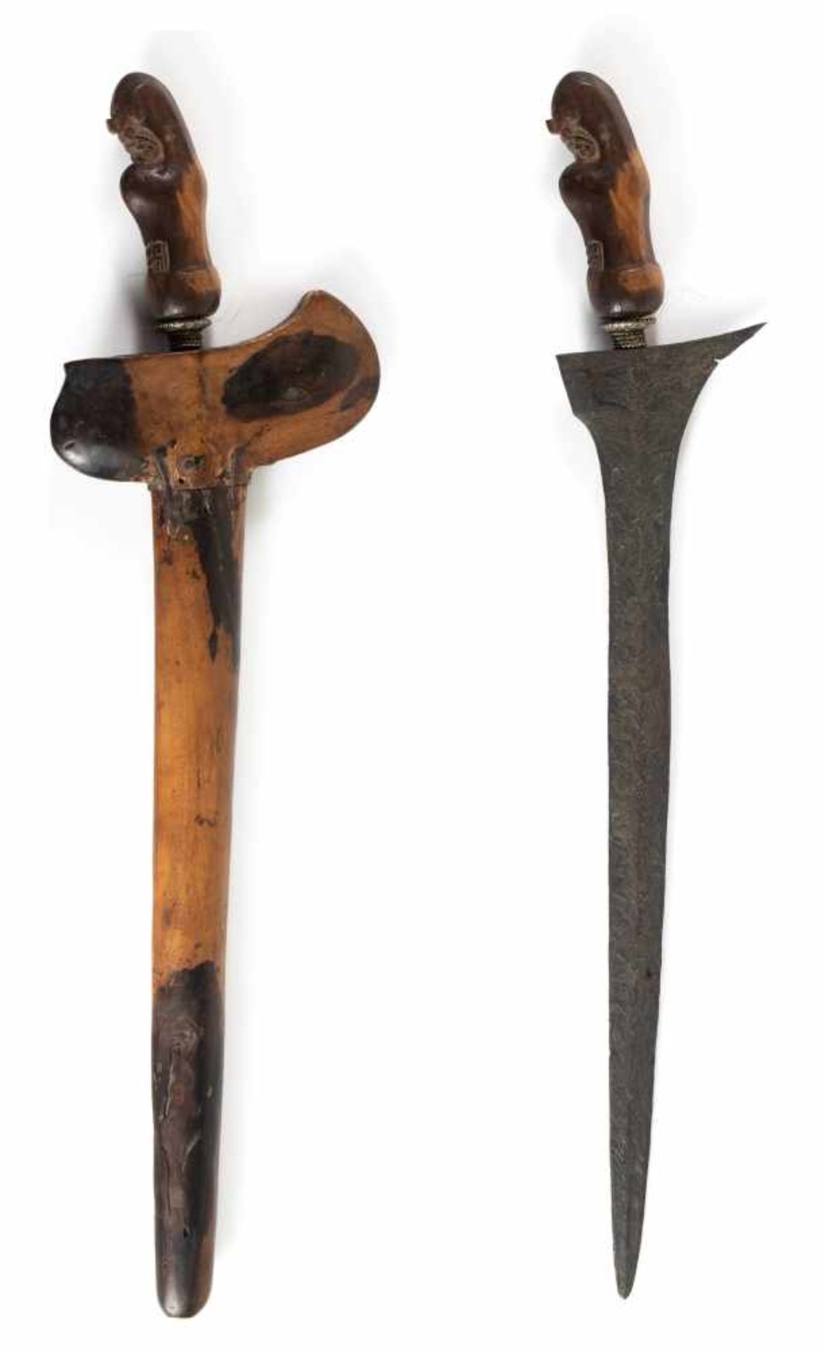 An East Javanese Keris, with 19th century blade.Asal (origin): MaduraThe Keris with a straight