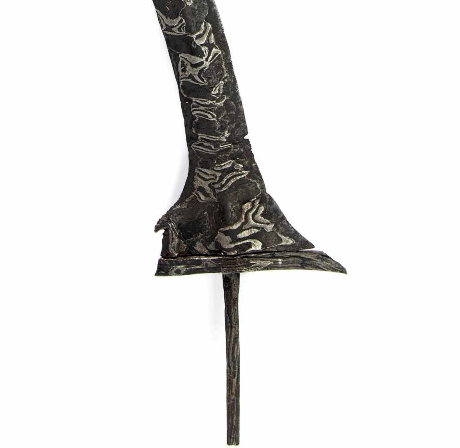 A Keris Lombok, with early 16th century blade.A Keris Lombok, with early 16th century blade.Umur ( - Image 5 of 7