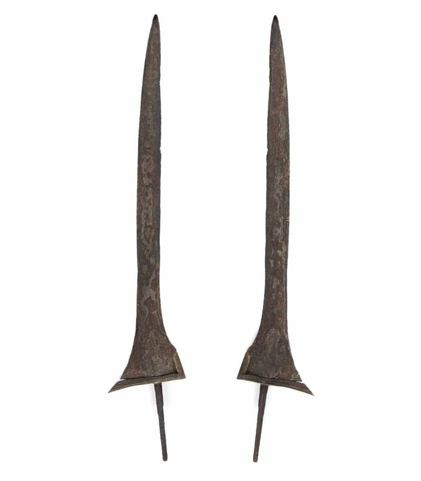 A Javanese Keris Solo, with 17th century blade.pattern.Length of the blade, including ‘Pesi’ (tang - Image 4 of 7