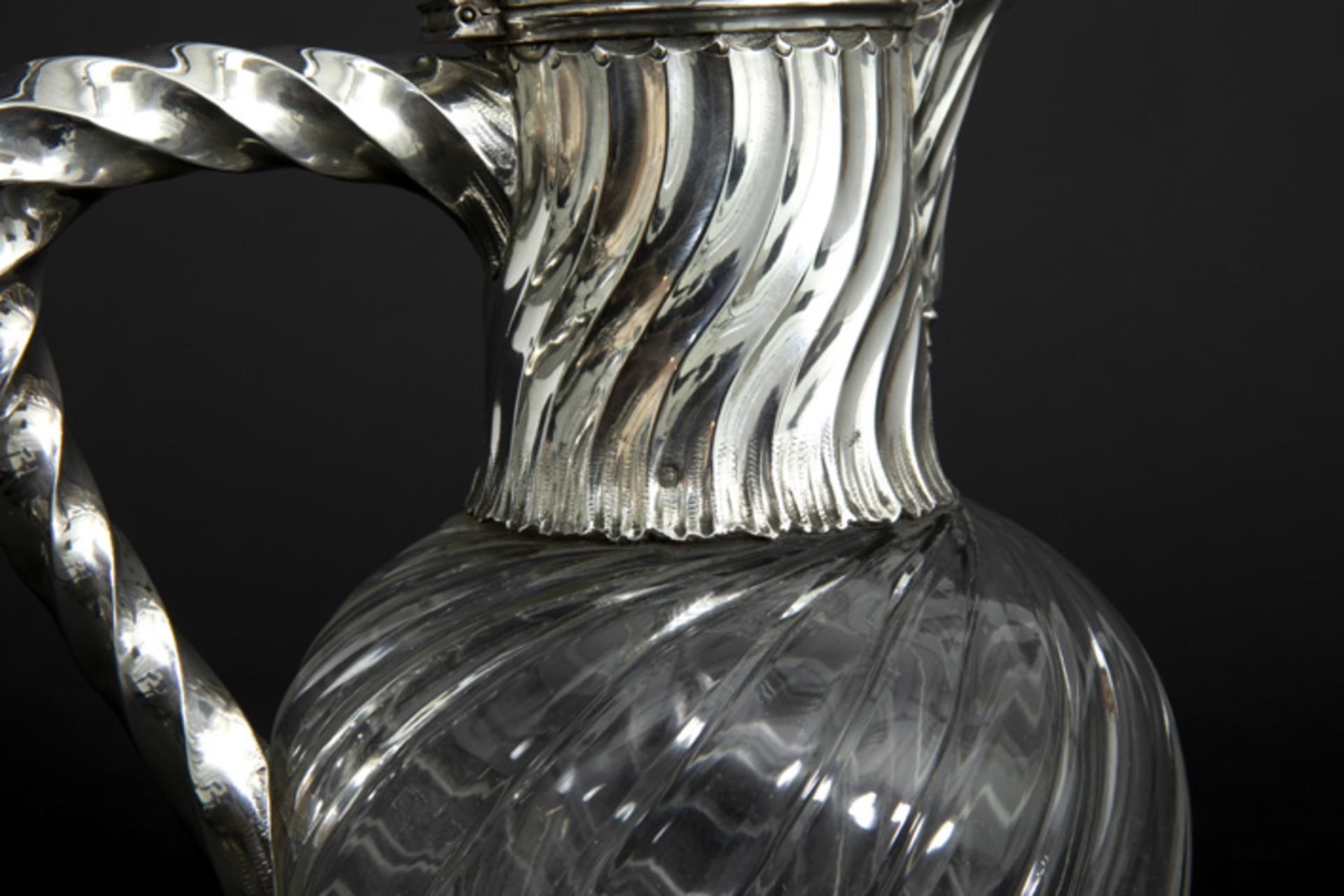 FRANKRIJK - 19° EEUW fraai paar wijnkaraffen in kleurl kristal en massief zilver, [...] - Image 3 of 4