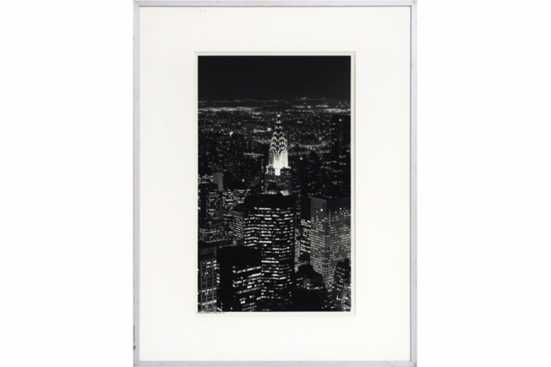 VOETEN TEUN (° 1961) foto n° 6/250 getiteld "New York by night" - 46 x 27,5 [...]