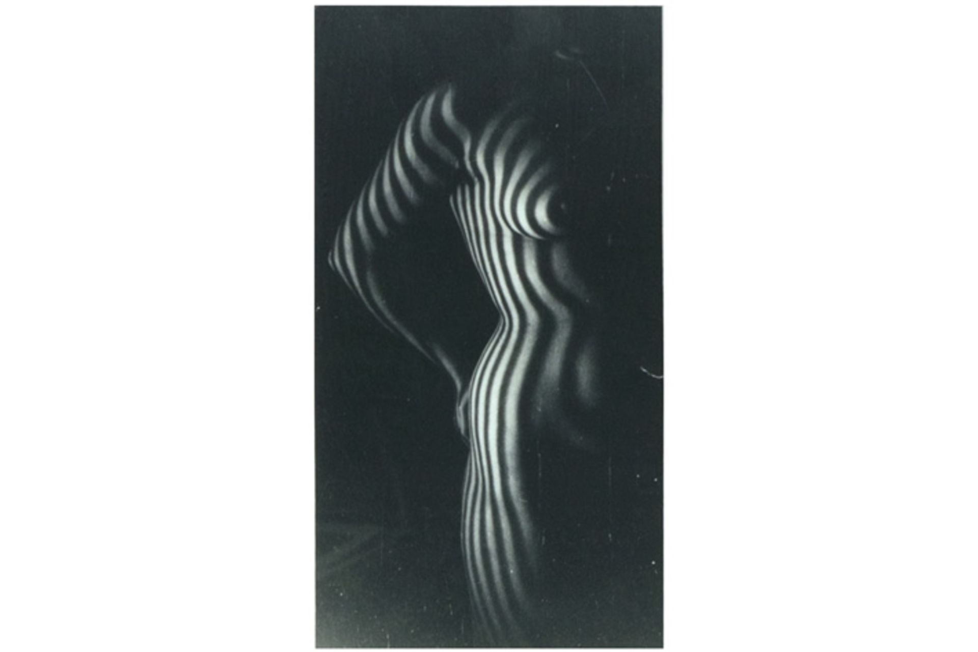 DOHMEN LEO (1929 - 1990) zwart/wit foto-print met een typisch surrealistische [...] - Image 2 of 3