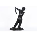MINNE GEORGE (1866 - 1941) sculptuur in brons met bruine patine : "Baadster I" - in [...]