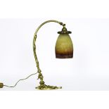 MÜLLER frêres LUNEVILLE Art Nouveau-lamp in gedoreerde brons met verstelbare arm [...]