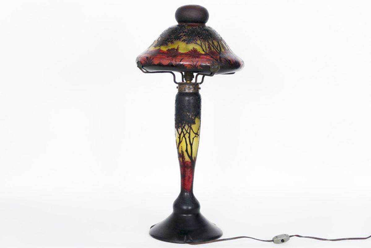 DAUM NANCY superbe champignonvormige Art Nouveau-lamp met kap en voet in cameo [...] - Image 2 of 4