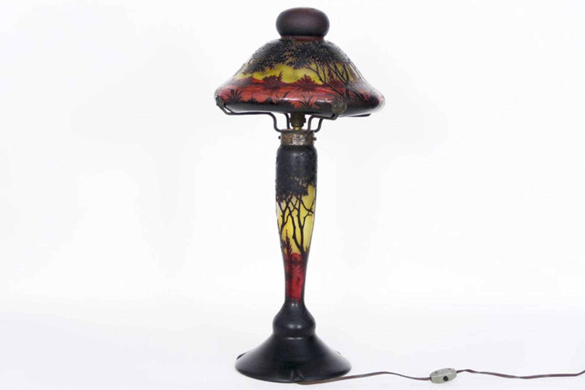 DAUM NANCY superbe champignonvormige Art Nouveau-lamp met kap en voet in cameo [...] - Bild 2 aus 4