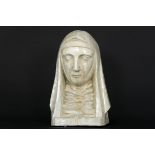 Art Deco-sculptuur in steengoed : "Buste van een vrouw" - hoogte : 43,7 cm - - [...]