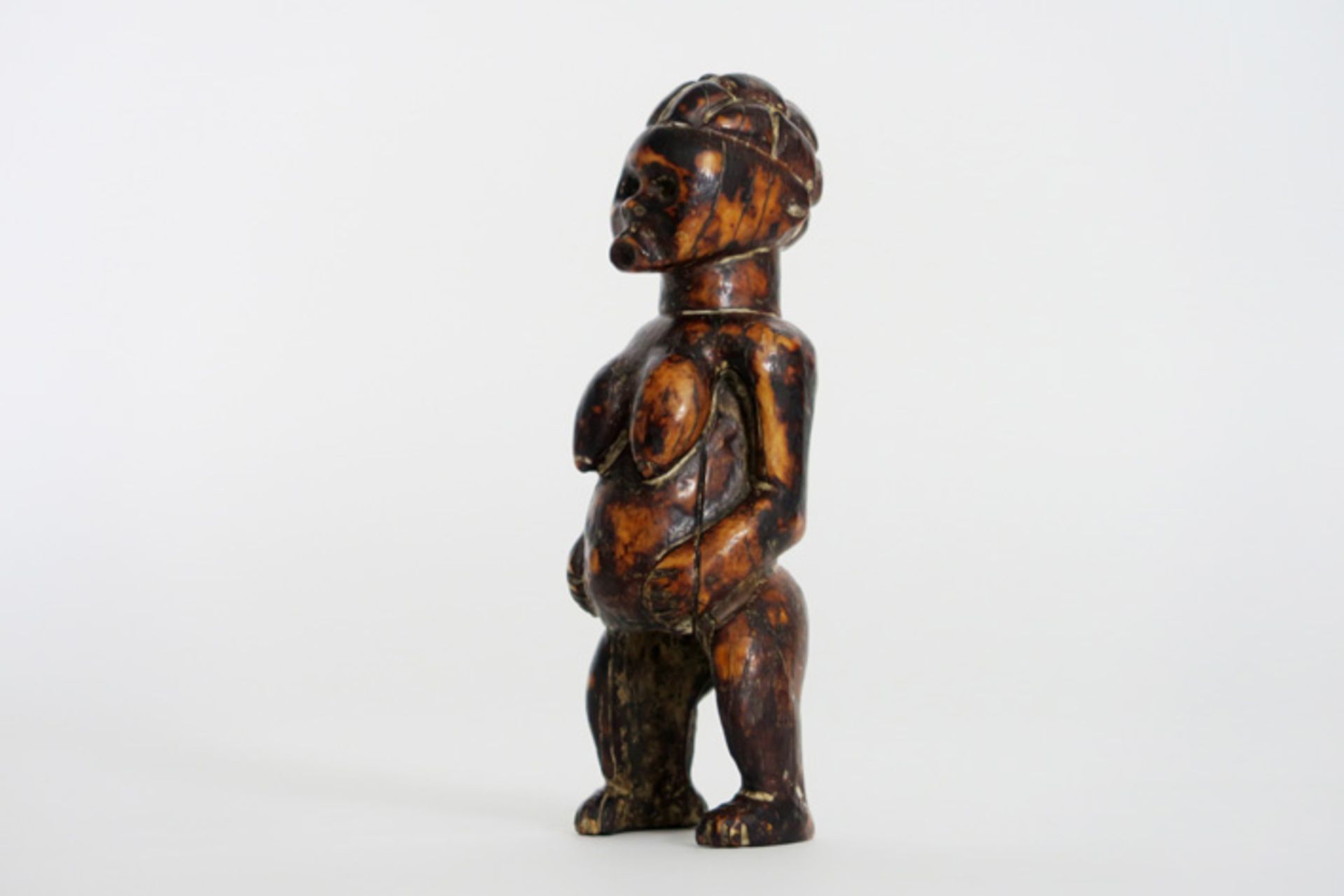 AFRIKA - KONGO sculptuur van de "Kuma" in ivoor met een mooie oude gebruikspatine [...] - Bild 2 aus 4