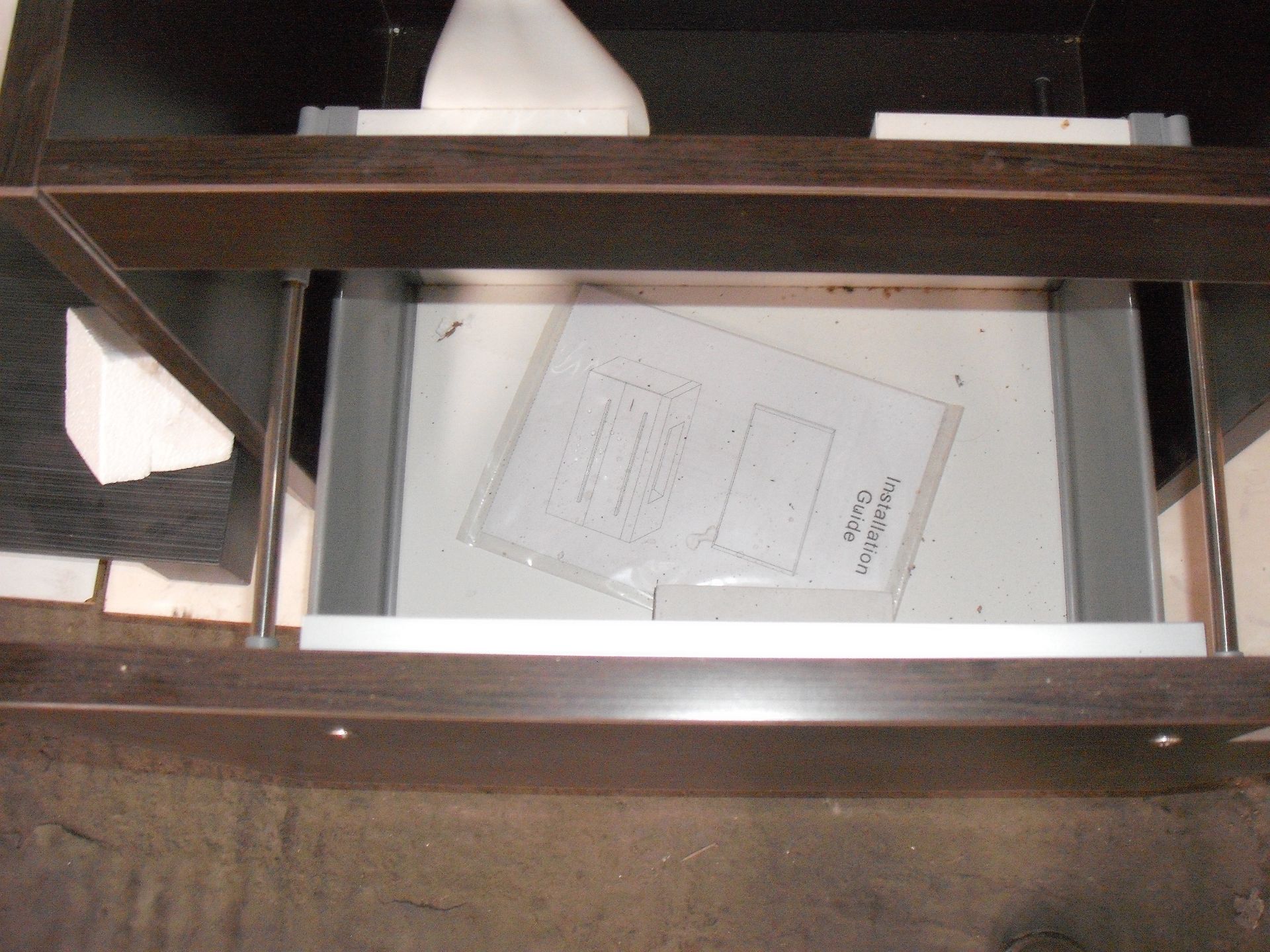WEDGE BASIN CABINET WALL MOUNTED - Image 2 of 3