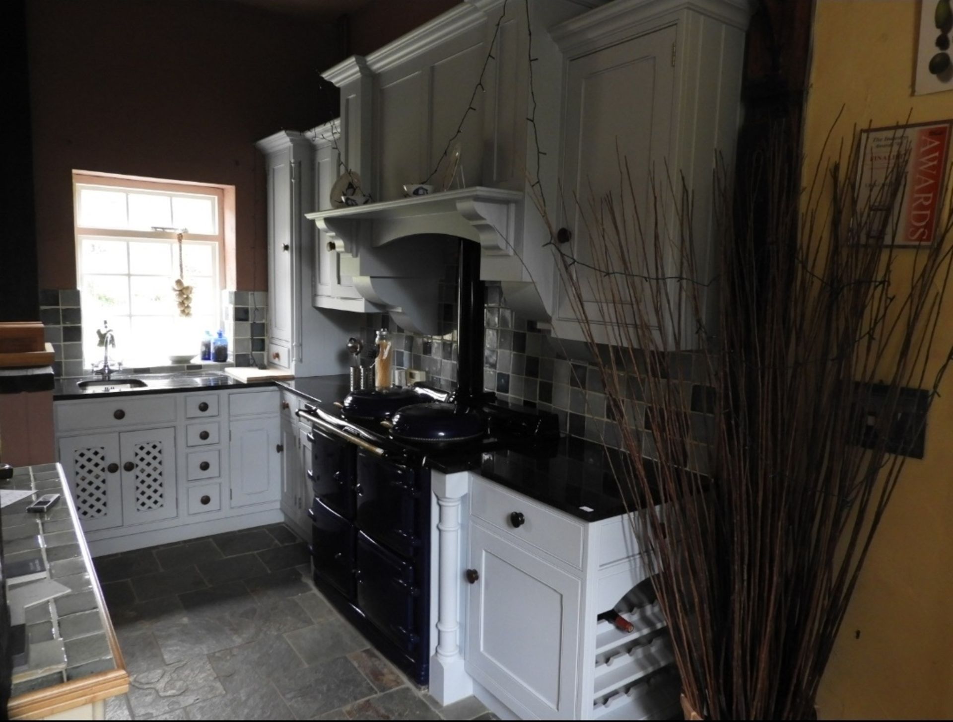 EX DISPLAY KITCHEN - Image 2 of 3