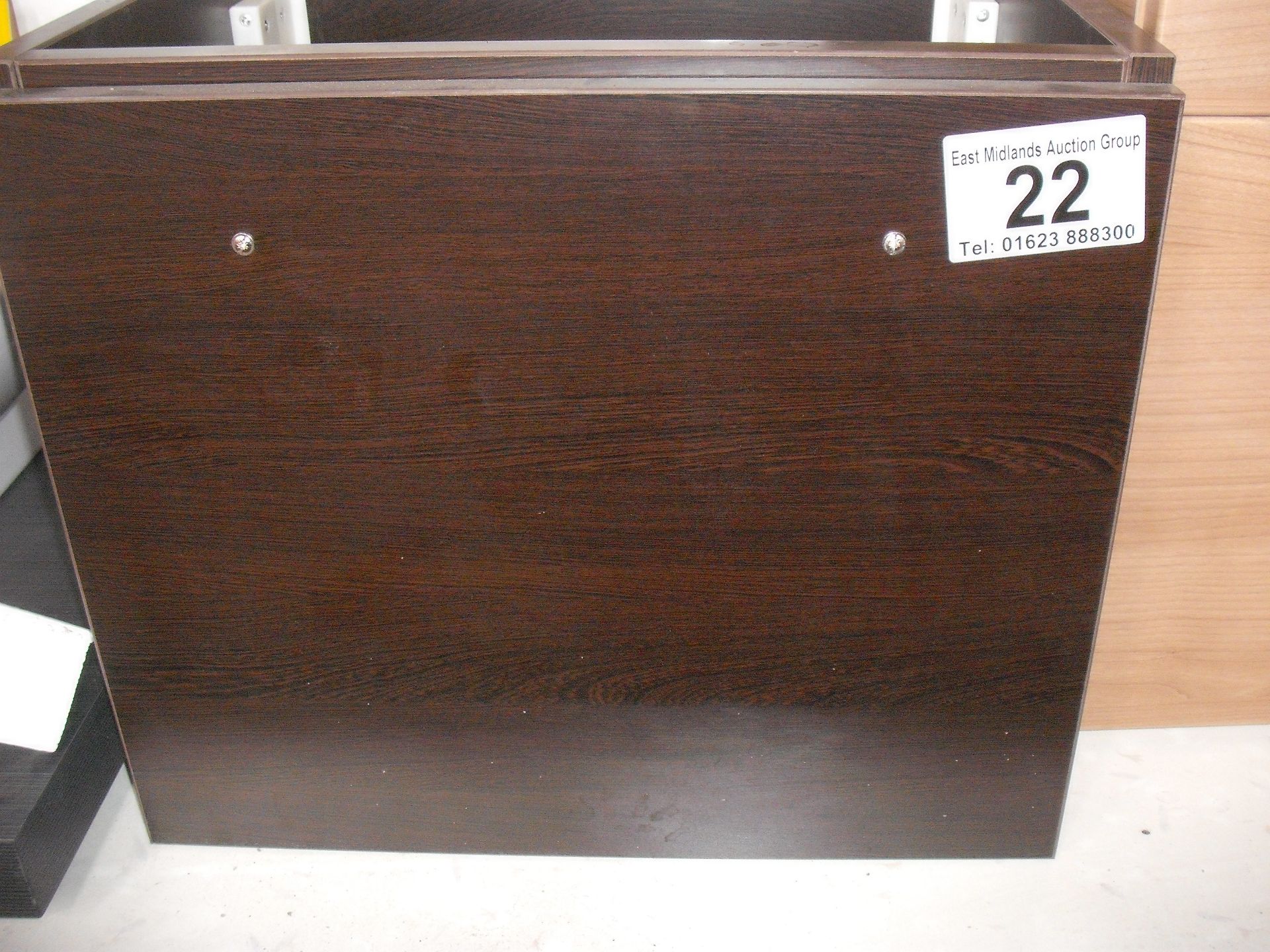 WEDGE BASIN CABINET WALL MOUNTED - Image 3 of 3