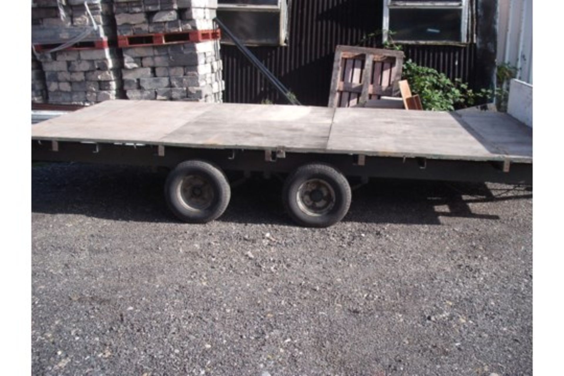 IFOR WILLIAMS TWIN AXLE FLAT BED TRAILER - Image 4 of 4