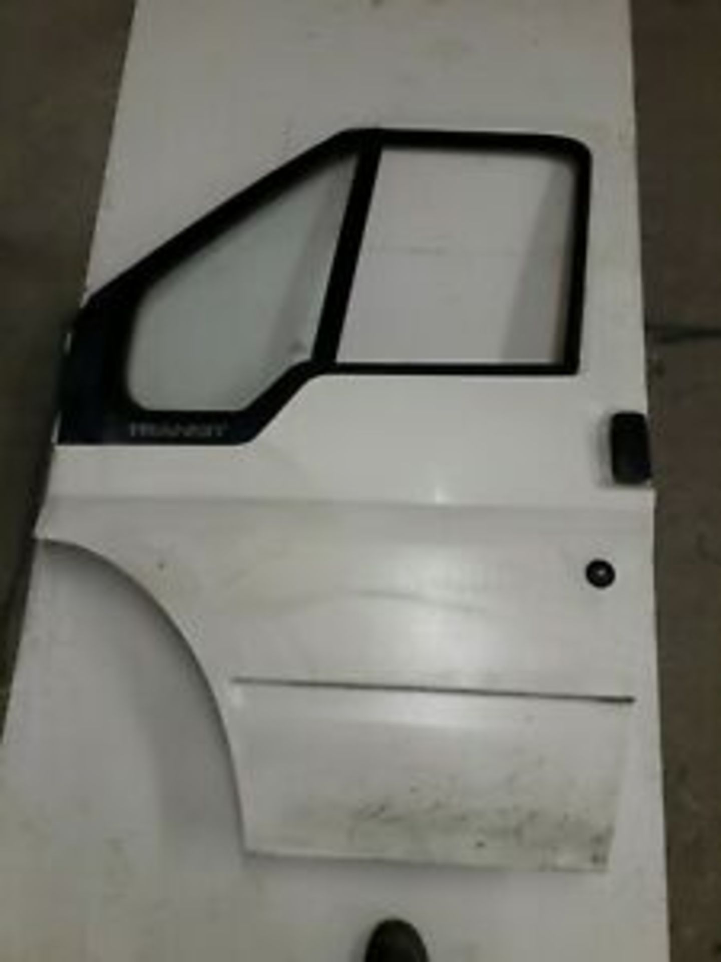 FORD TRANSIT DOORS. - Image 2 of 3