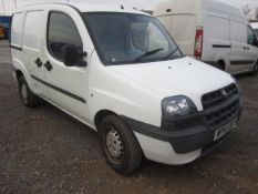 Fiat Doblo Cargo SX d-mic Multijet diesel car derived van. Registration: WP55DGY. Recorded