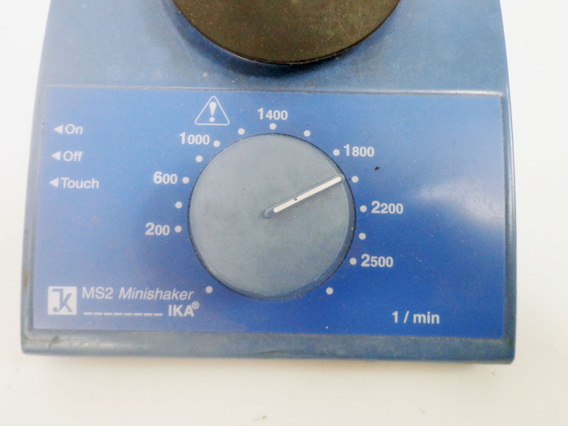 IKA MS2 Minishaker, serial number 3.11221 (Ref: WA10617) - Image 3 of 5