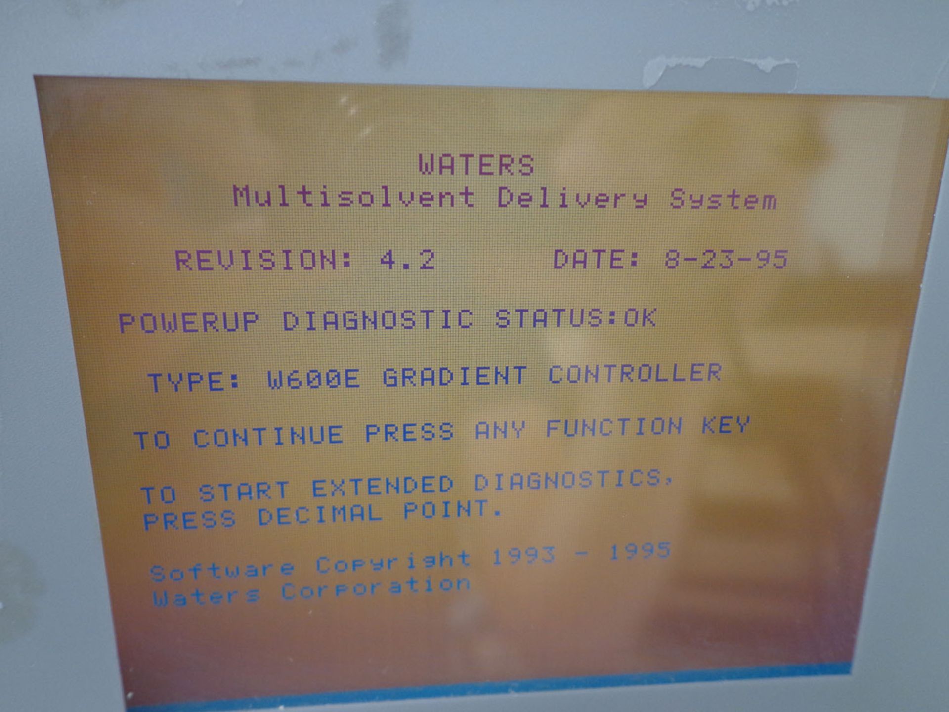 Waters 600 Delivery System with System Controller and Pump Unit, serial numbers L006CE 272T - Image 2 of 5