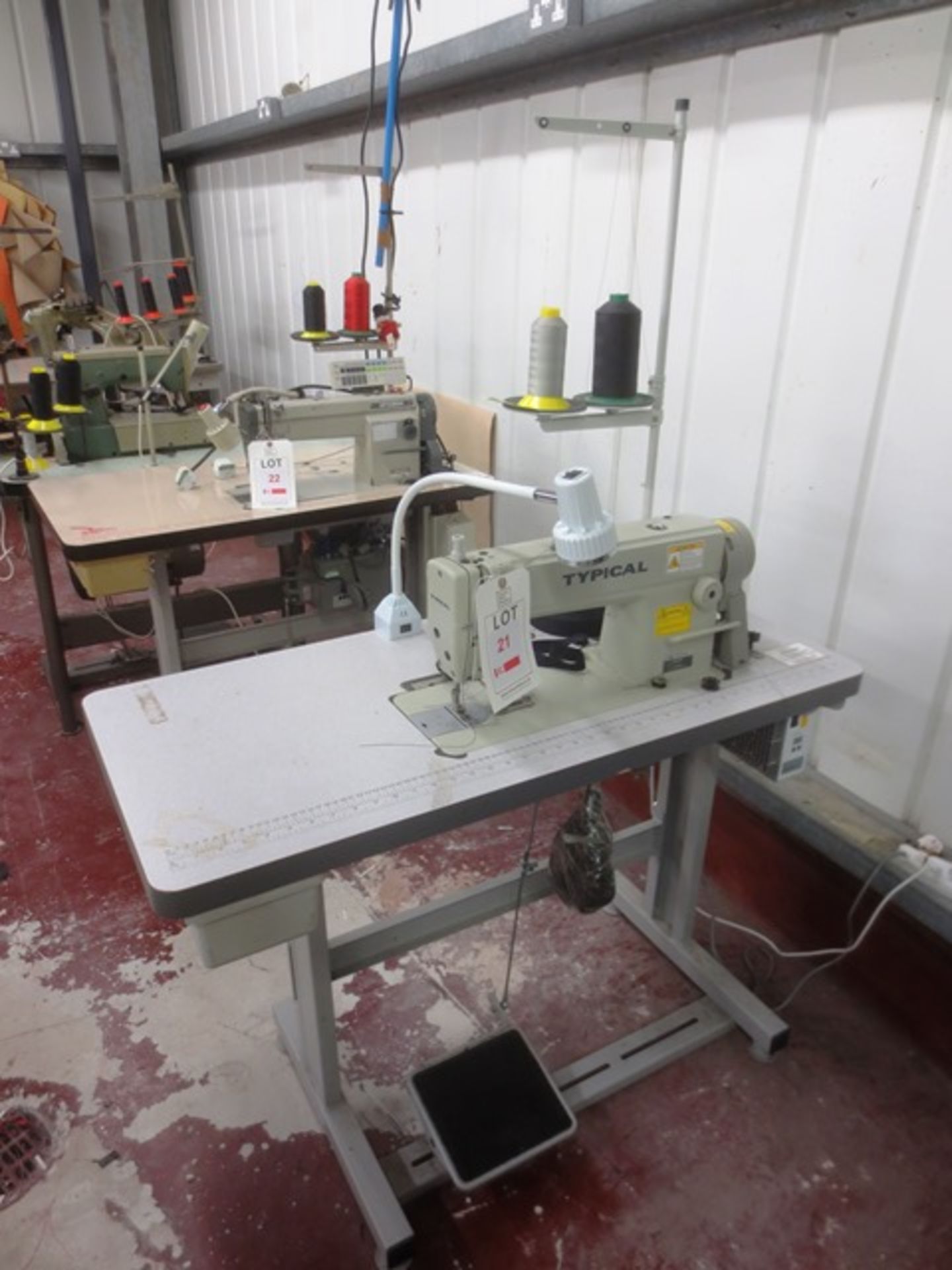 Typical GC6160 flat bed single needle sewing machine, serial no: 220300077, ZJTZ-LH control