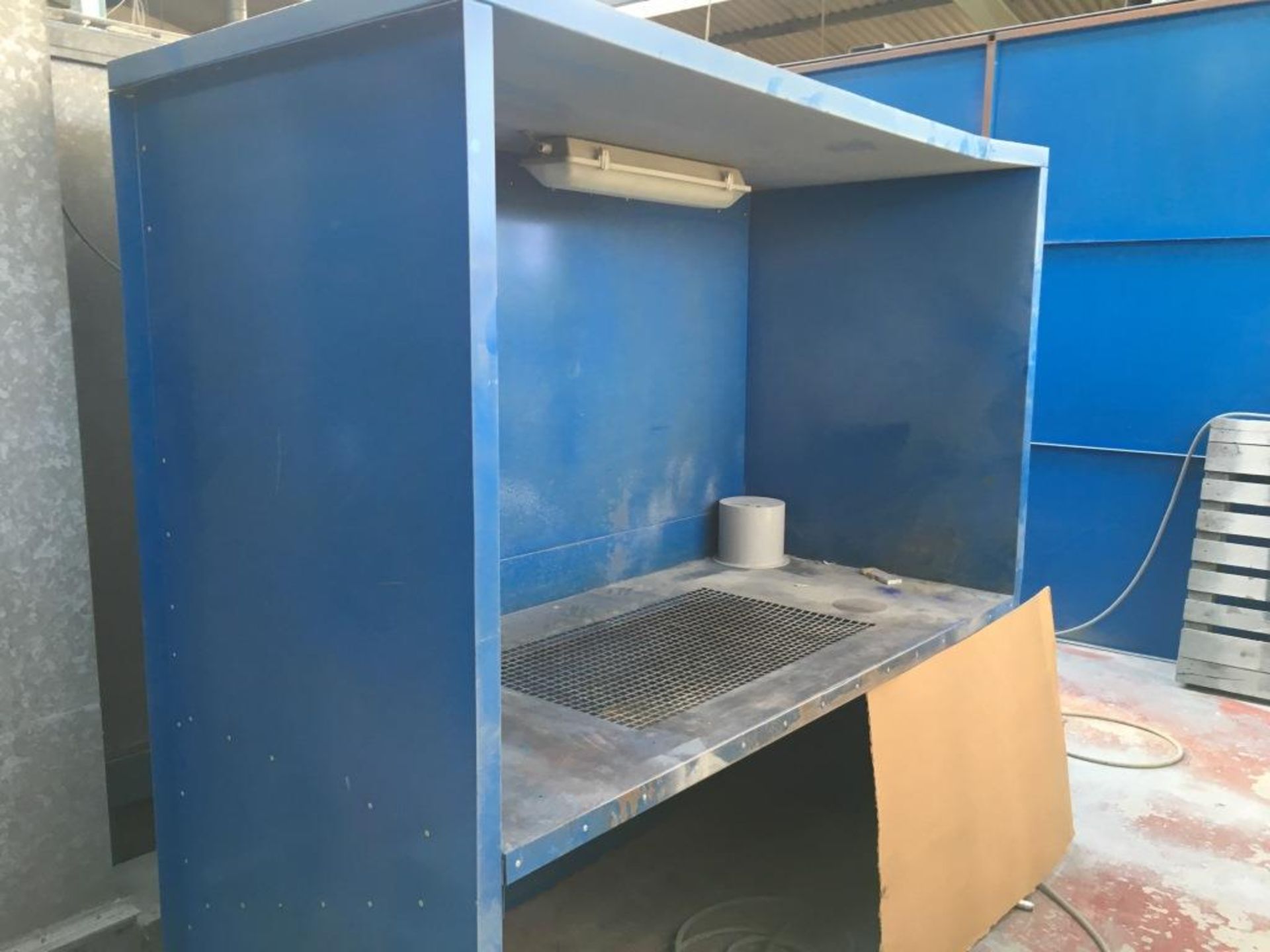 Airflow powder coating extraction booth - Image 2 of 2
