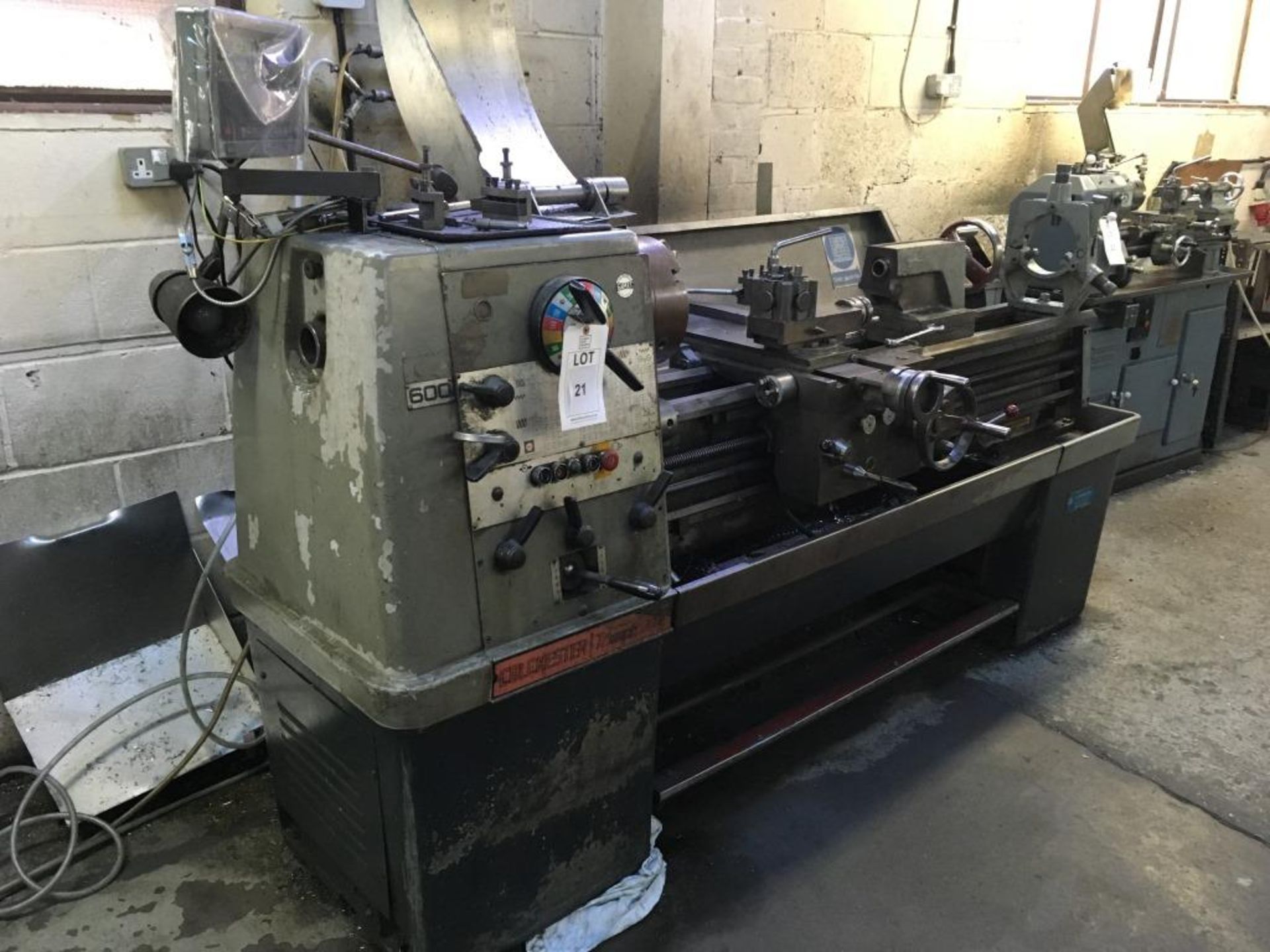 Colchester Triumph 2000 gap bed lathe, Serial No. 6/0044/2/269. This lot cannot be confirmed to be