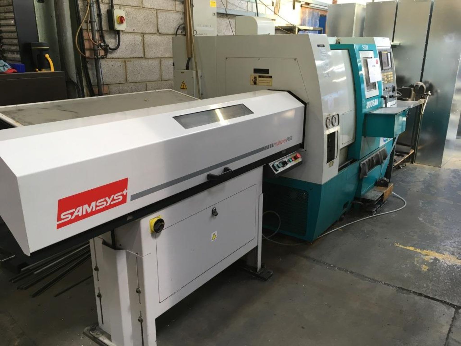 Doosan S280 CNC lathe with FANUC Series Oi-T control, 10 tool changer, Serial No. LNG-1142 with - Image 3 of 15