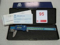 Moore & Wright Digital Special Purpose Anvil Vernier 150mm (unused)