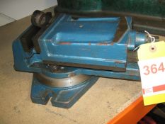 Swivel Base Machine Vice, 5"