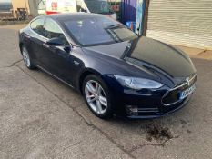 Tesla model S 85KW performance electric 5 door hatchback includes charging station