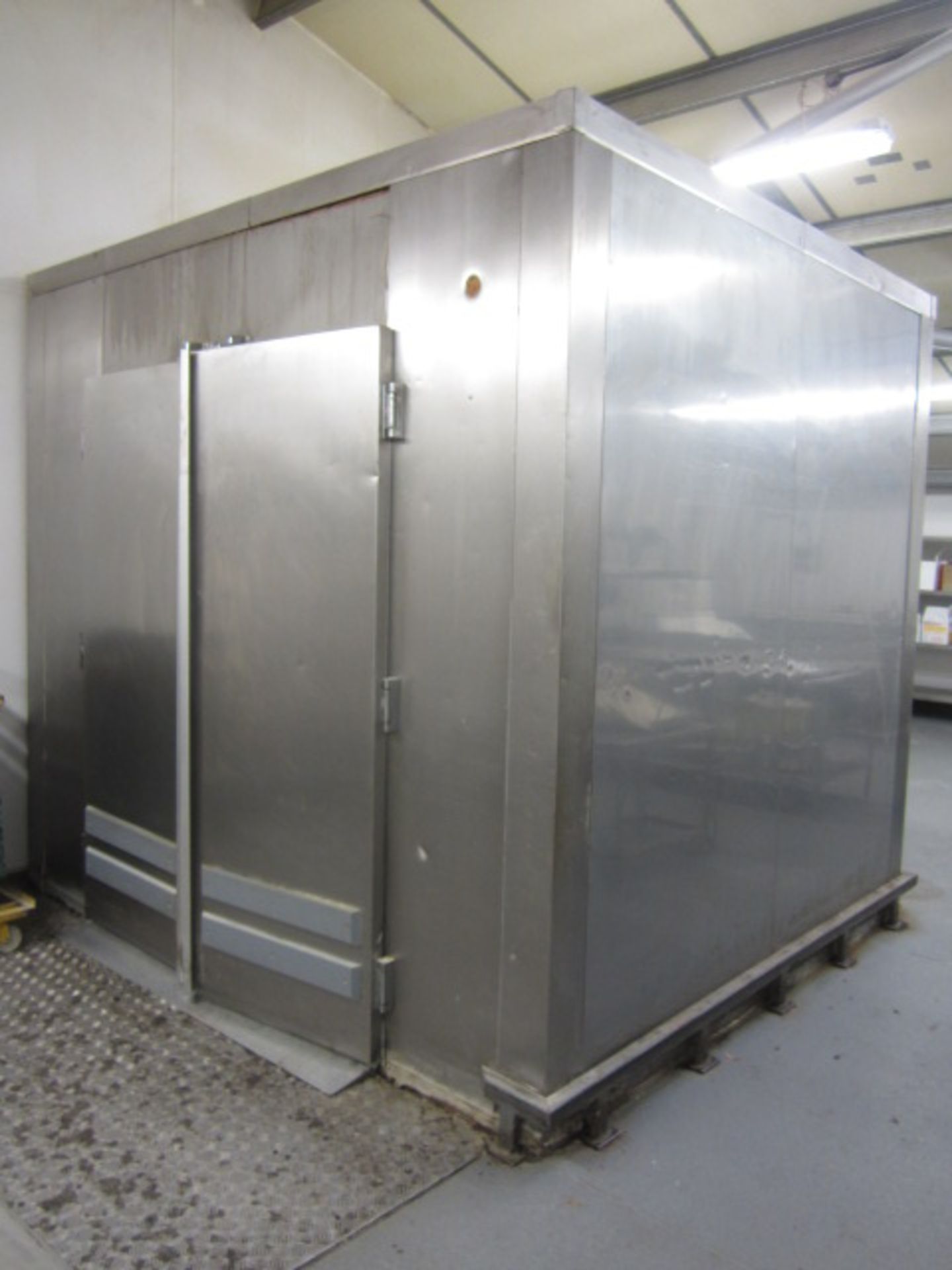 Lillnord stainless steel double sided two twin door walk in prover. 2750 x 2400 x 2500mm (Please - Image 5 of 10