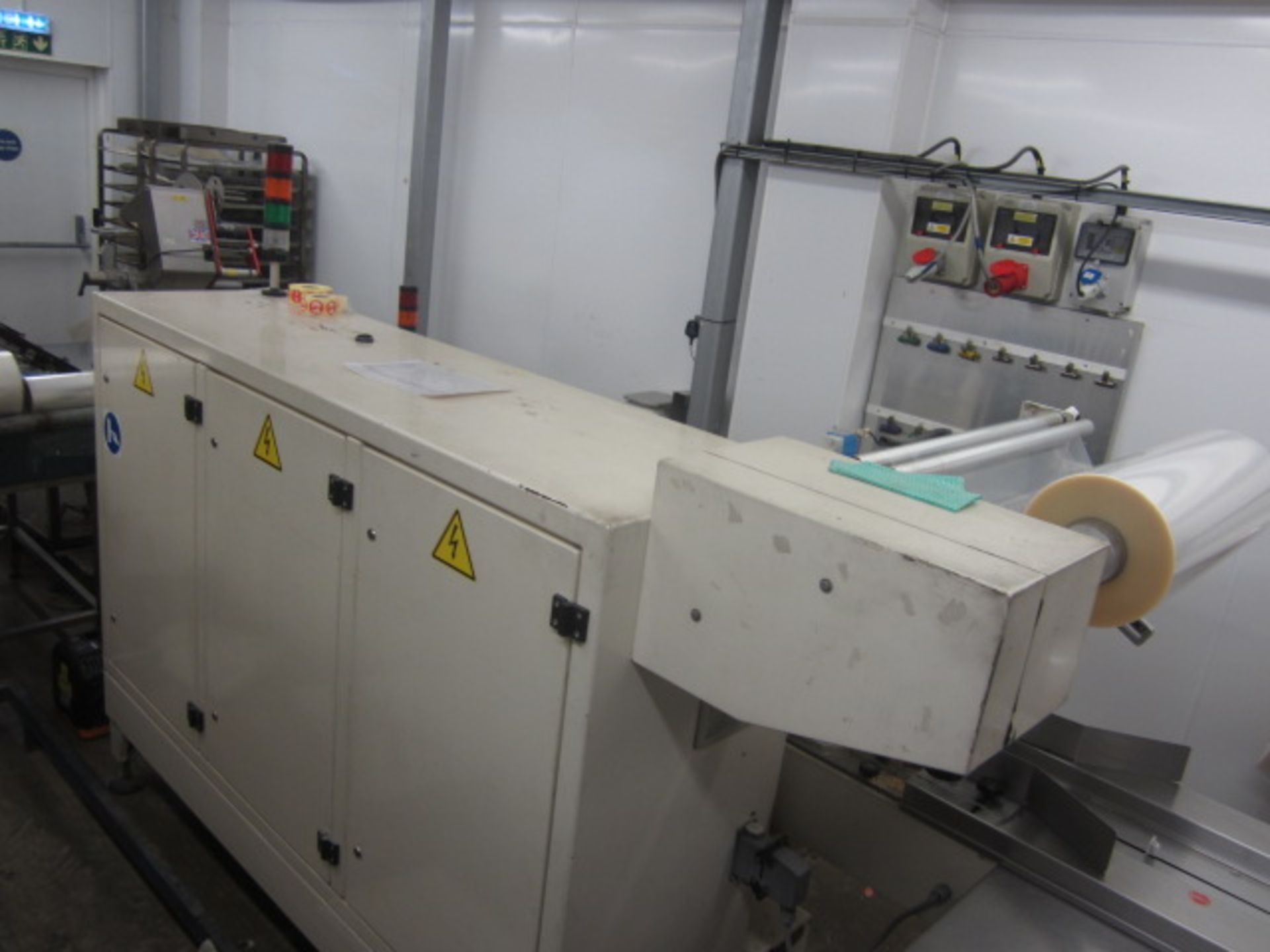 Ilapak Carrera 2000 PC flow wrapper, with stop/start and touch screen control s/n: 03 184 (2003) - Image 10 of 11
