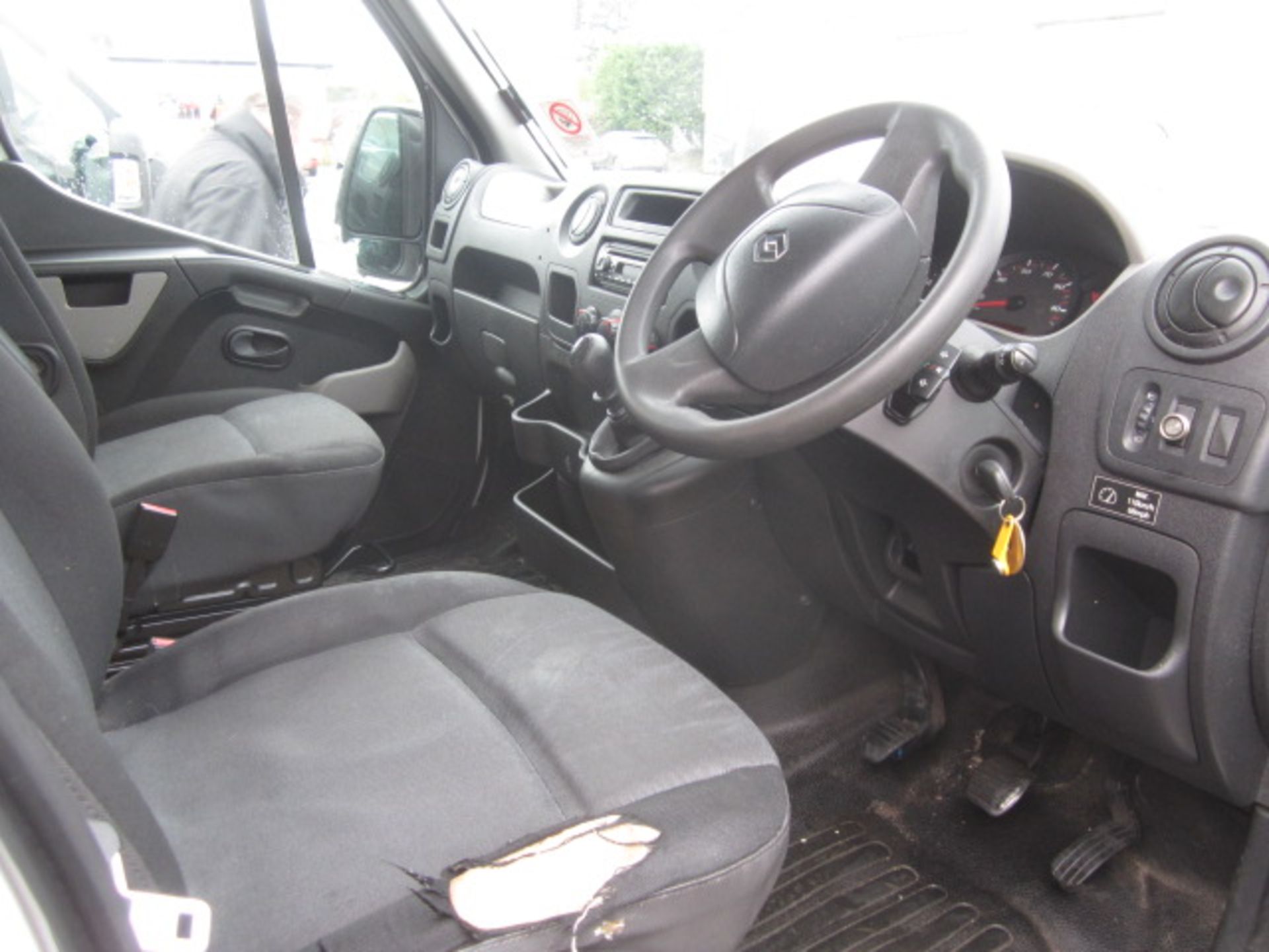 Renault Master LM35 Dci 125 LWB high roof panel van Registration: YF63 EDL Recorded mileage: 235,803 - Image 17 of 20