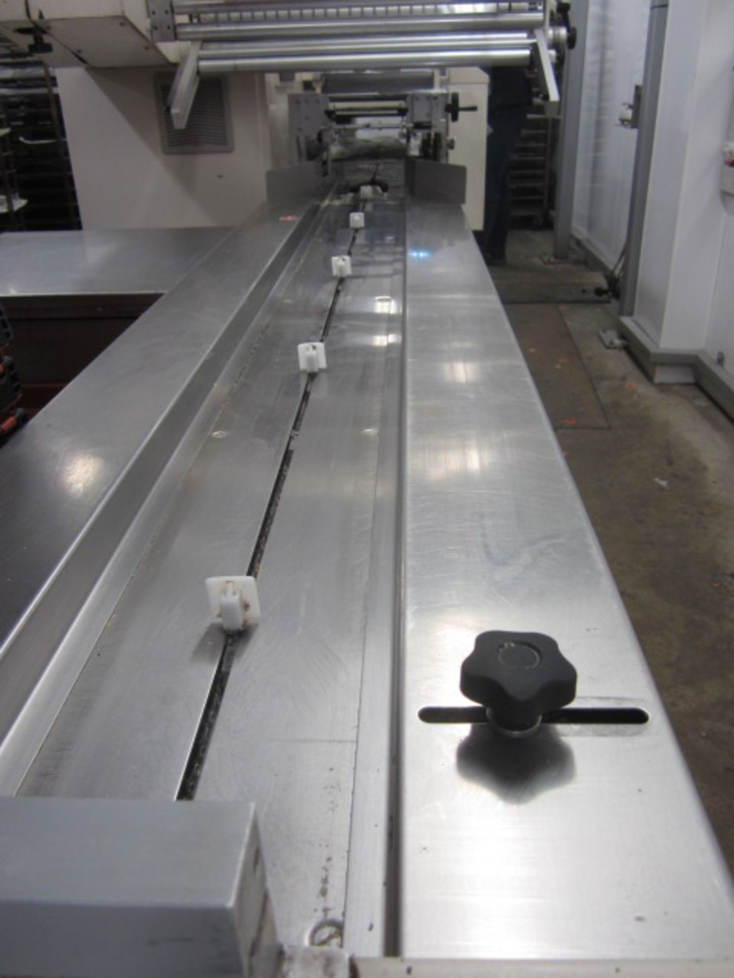 Ilapak Carrera 2000 PC flow wrapper, with stop/start and touch screen control s/n: 03 184 (2003) - Image 3 of 11