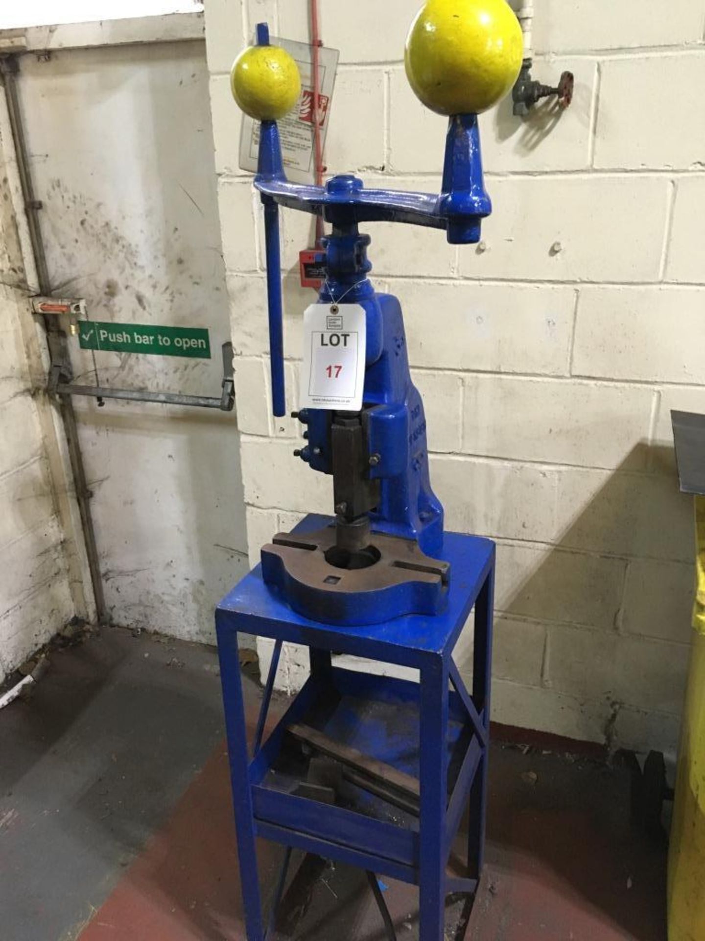 Denbigh 3 fly press and bench