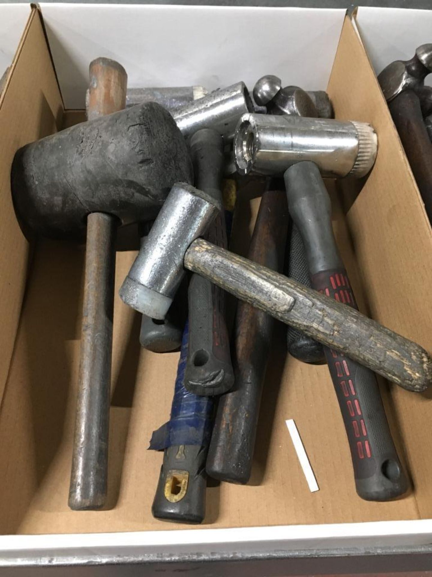 Various hammers, in two boxes - Image 2 of 2