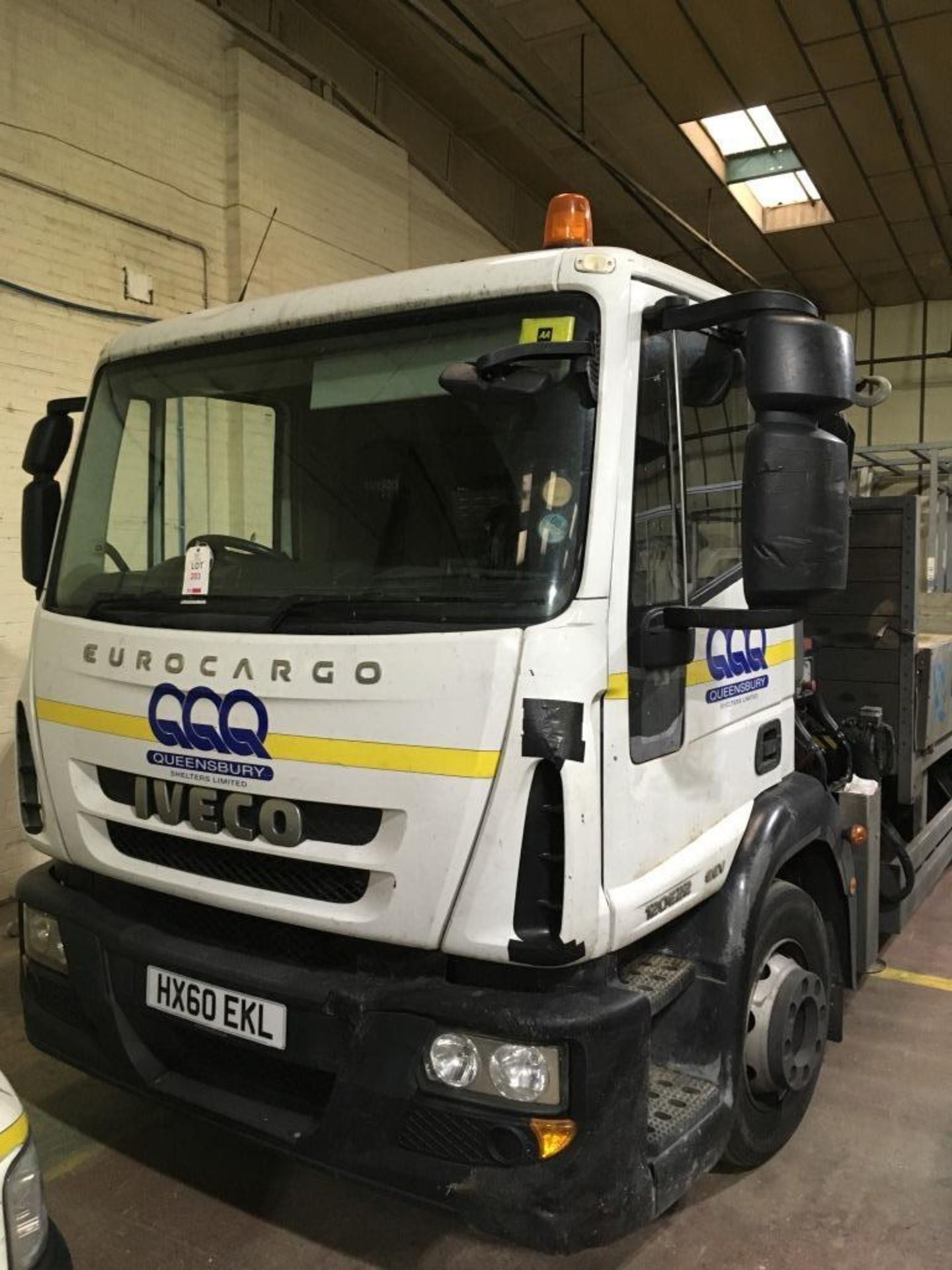 Iveco Eurocargo ML120E22 EEV flat bed lorry, Registration: HX60 EKL, with Hiab 66 B-2 Duo crane,