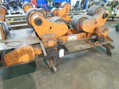 Set of powered tank welding rotators with slave roller unit