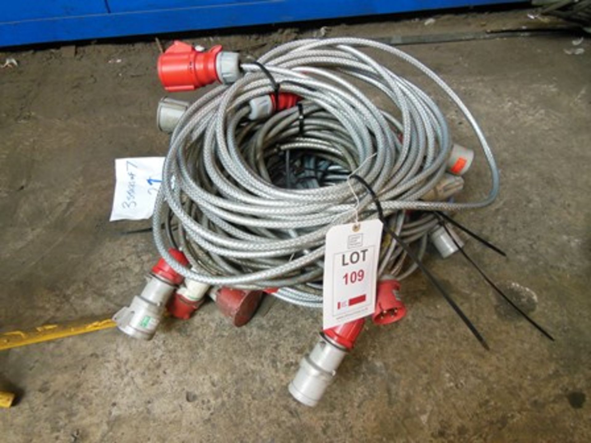 7 extension cables (110v)