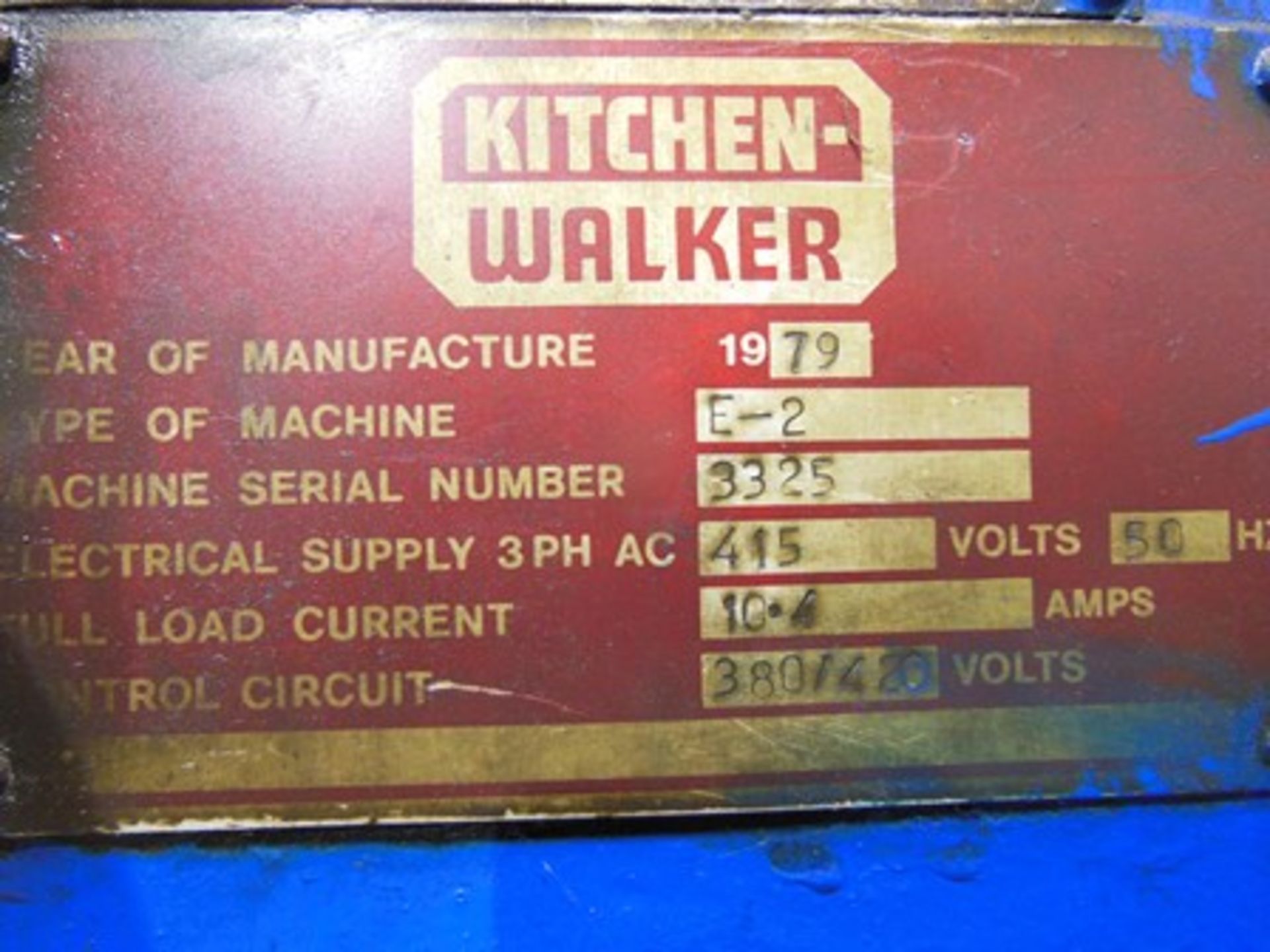 Kitchen Walker E-2 radial arm drill Serial no. 3325 (1979) Capacity: 4 ft. 7" with T-slotted bed, - Image 4 of 4