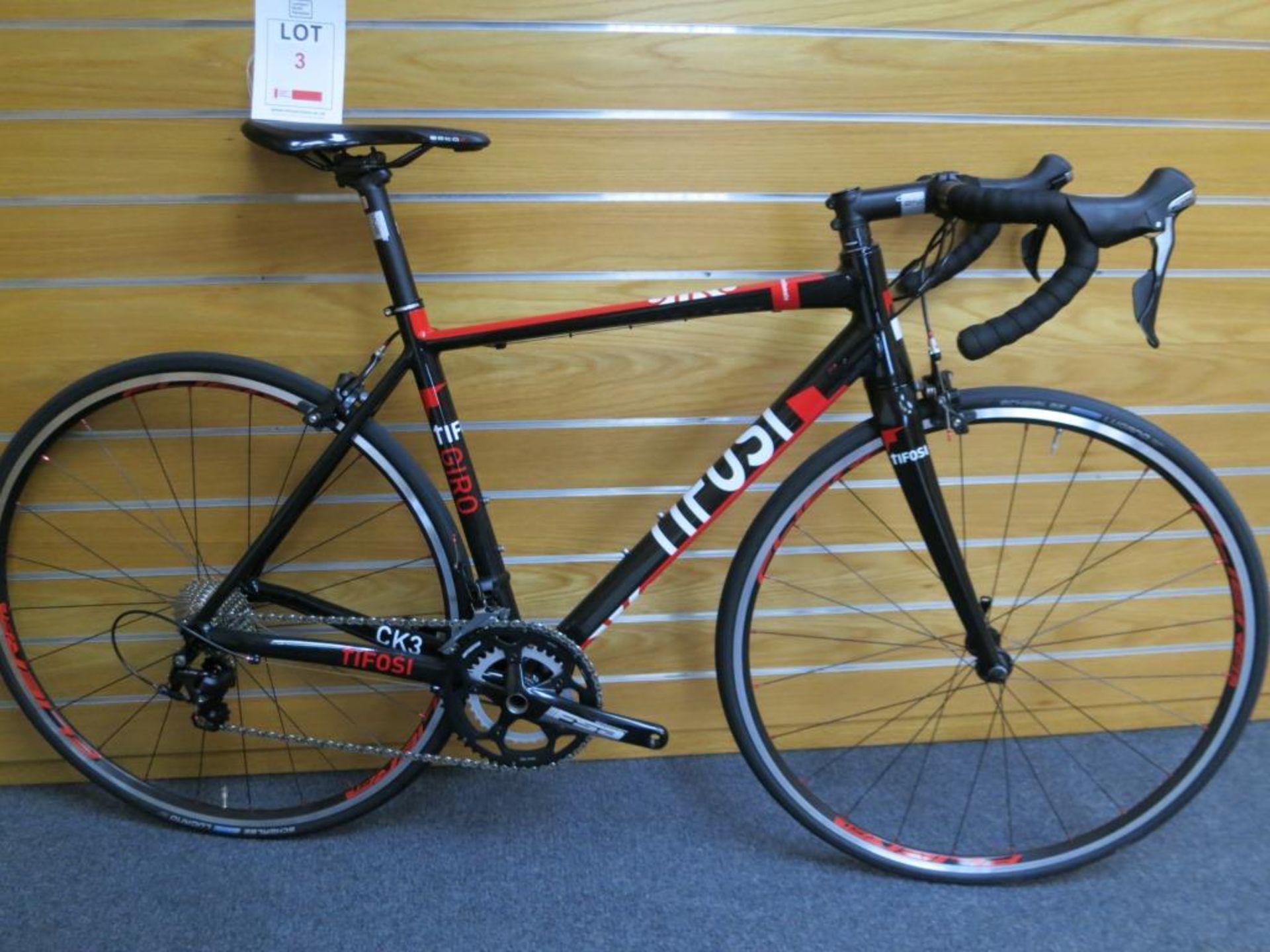 Tifosi CK3 Giro 105 Medium Bicycle SRP £899.99, TFX Aluminium Frame with Carbon Fork. Shimano 105