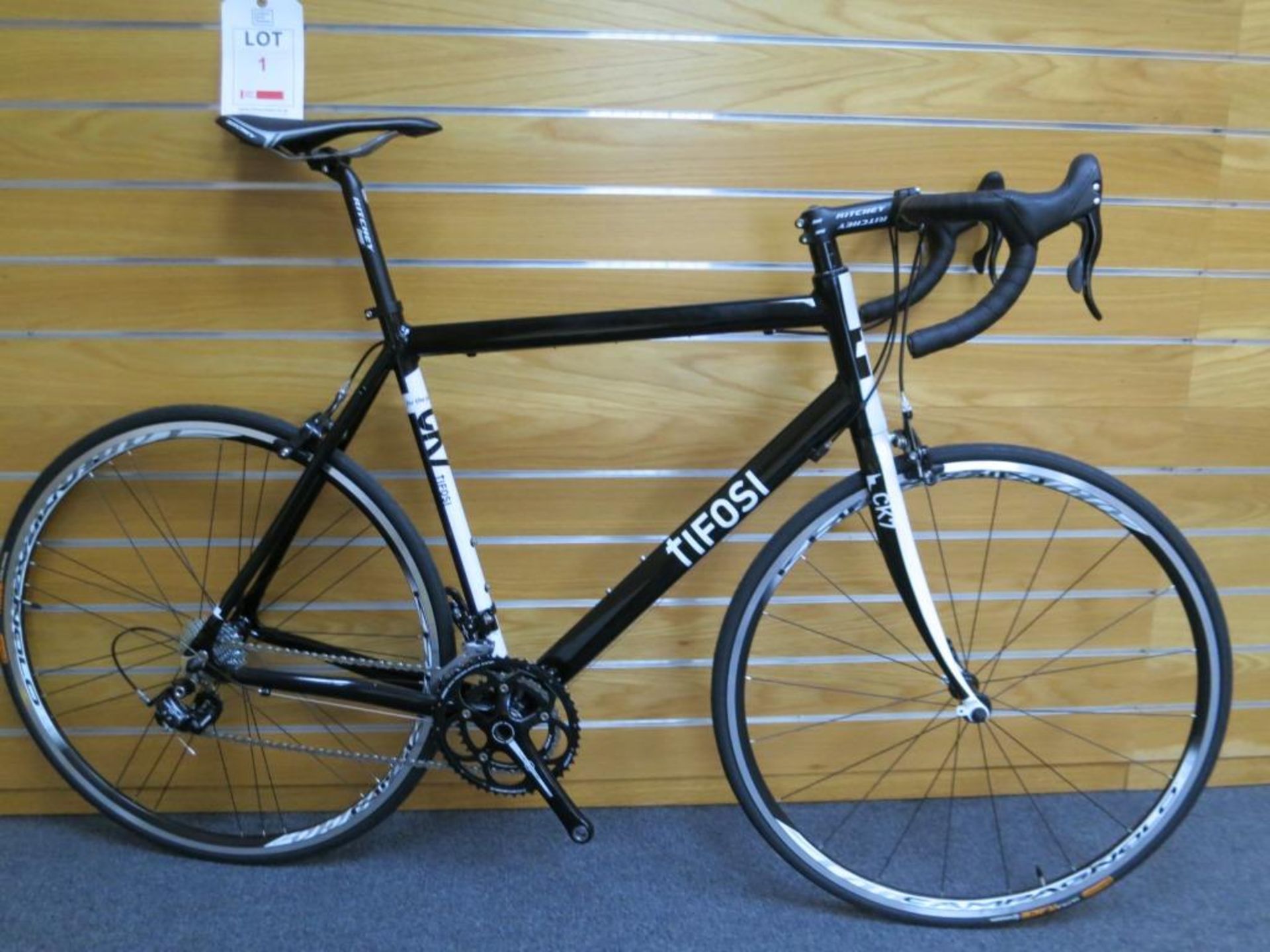 Tifossi CK7/ Veloce Large Bicycle SRP £1,150, Size Large- Seat Tube 52cm, Top Tube 57cm, TFX