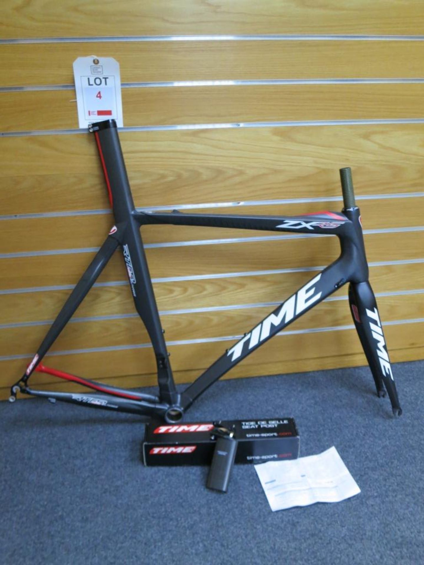 Time ZXRS Large Nature Black Frameset SRP £3,450, See table for geometry. Handmade in France