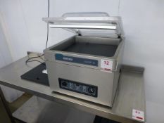 Henkelman Jumbo 42i vacuum packer (2012), Serial no. 33012081650