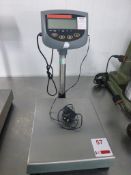 MTCN model CD-11 bench top digital platform scales, max capacity 15kg