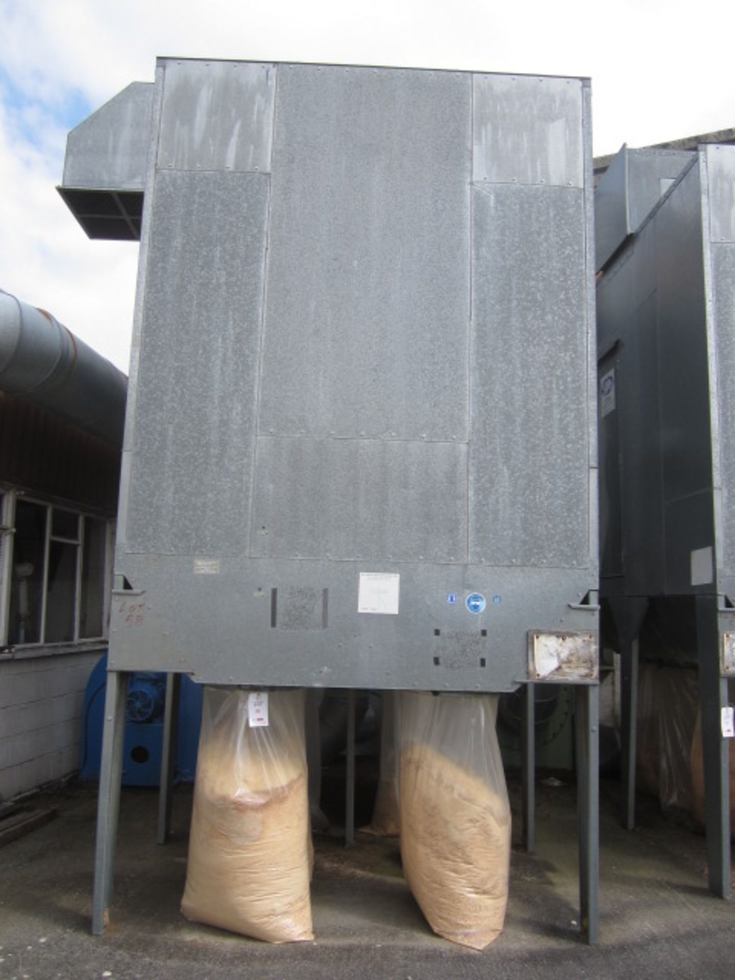 Airplants galvanised steel, heavy duty dust extraction unit, with 8 bag outlet , APL 50MD extraction