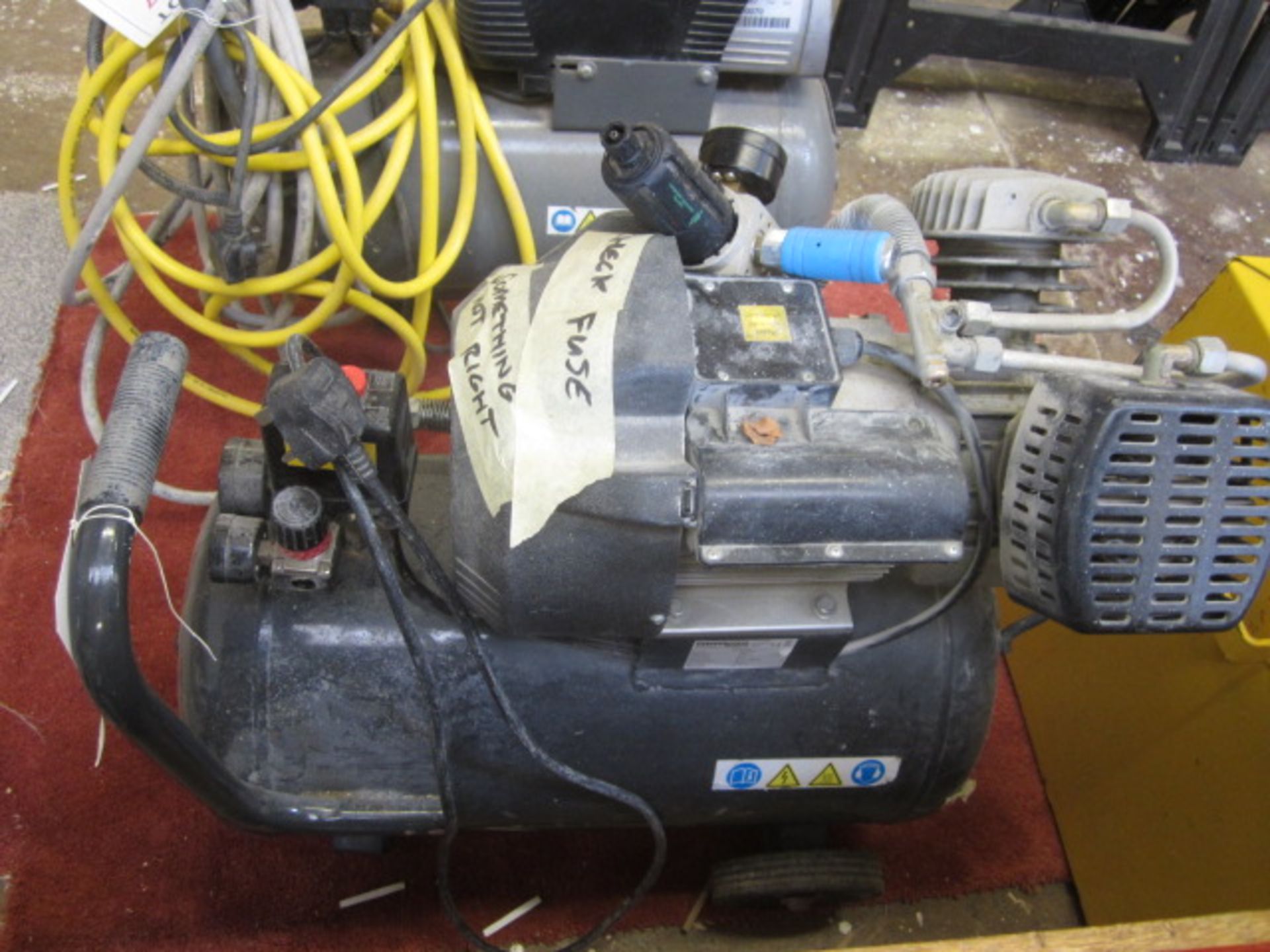 Sealey Air Power 50 litre portable receiver mounted compressor, 240v - for spares or repair - Image 2 of 3