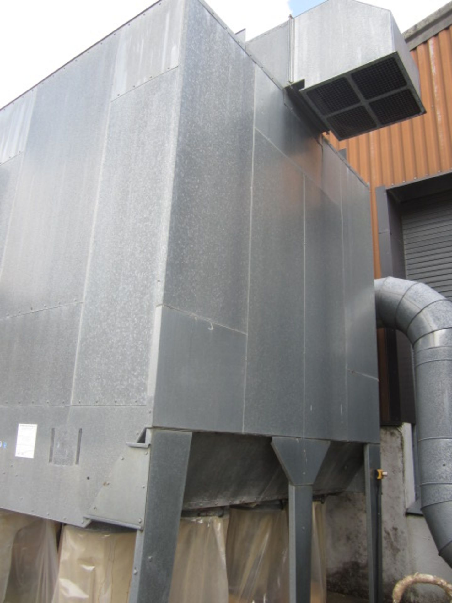 Airplants galvanised steel, heavy duty dust extraction unit, with 8 bag outlet , APL 50MD extraction - Image 5 of 8